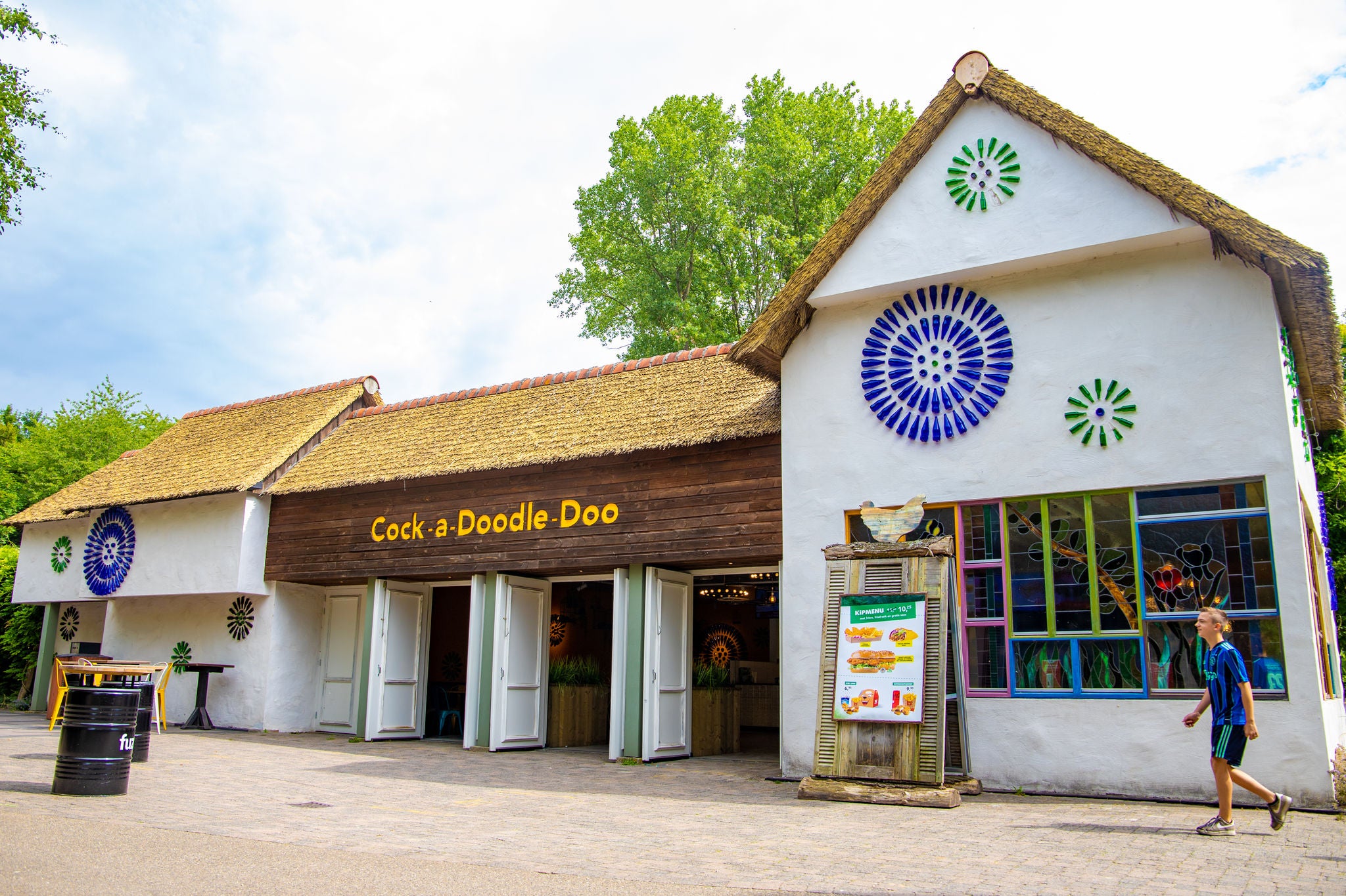 buitenkant van cock-a-doodle-doo in walibi holland