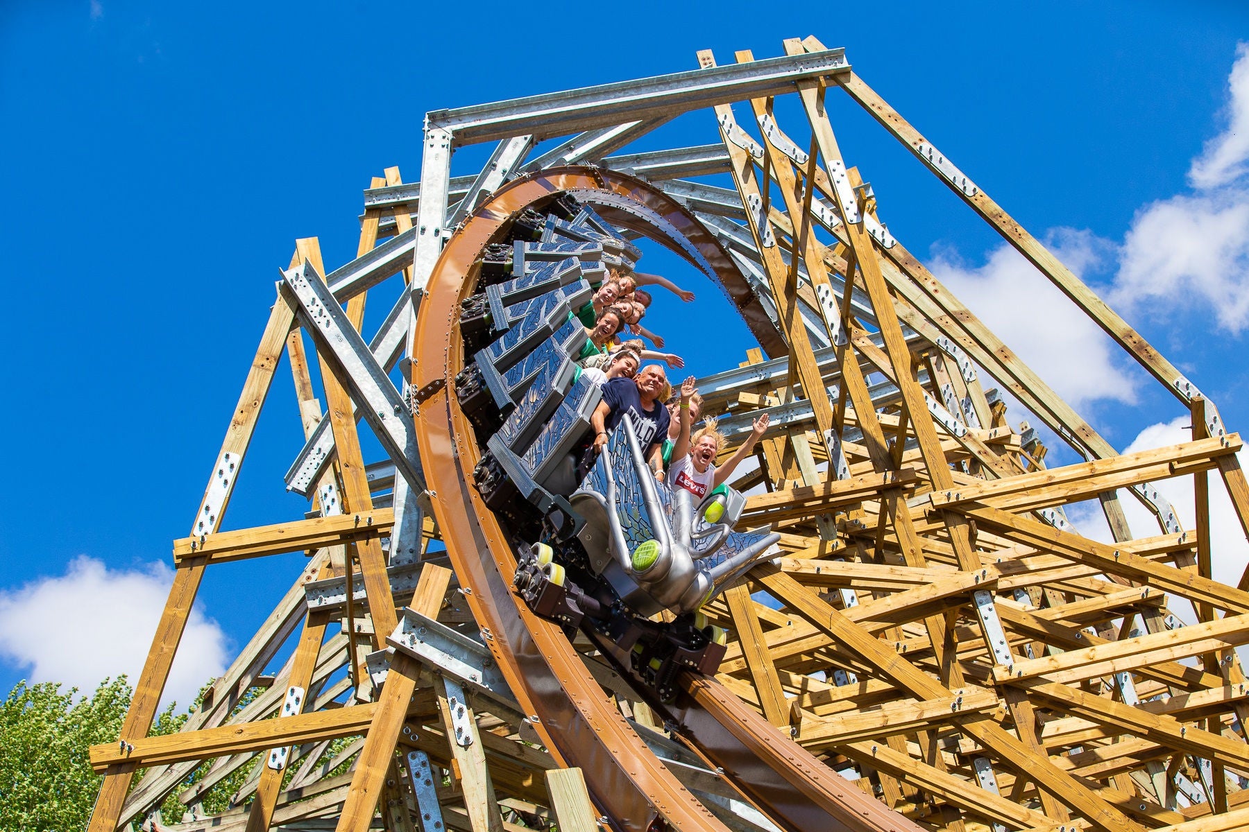 nieuwe-achtbaan-walibi-holland-krijgt-de-naam-untamed