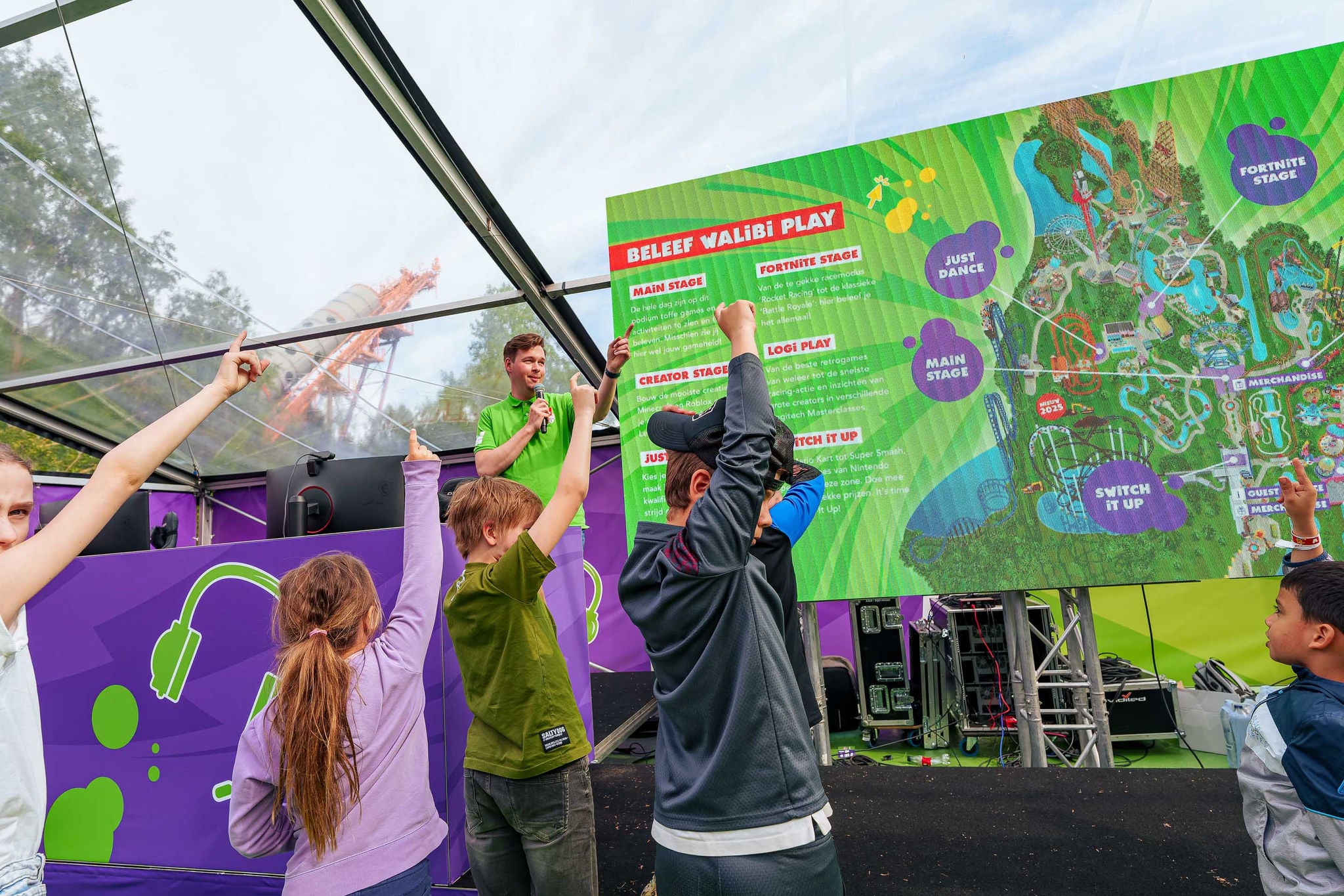 Win te gekke prijzen tijdens het gemefestival Walibi Play.
