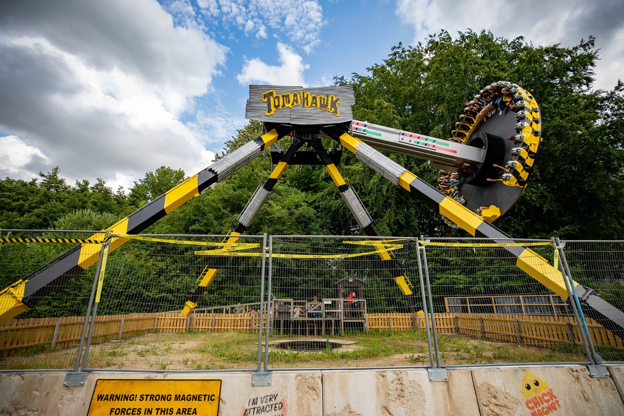 The Tomahawk - Walibi Holland