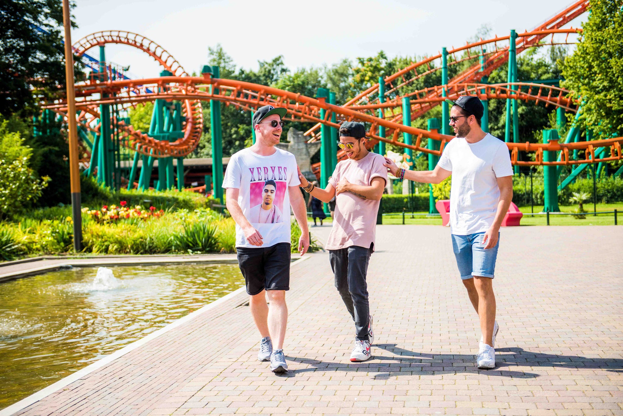 A trip to Walibi with universities.
