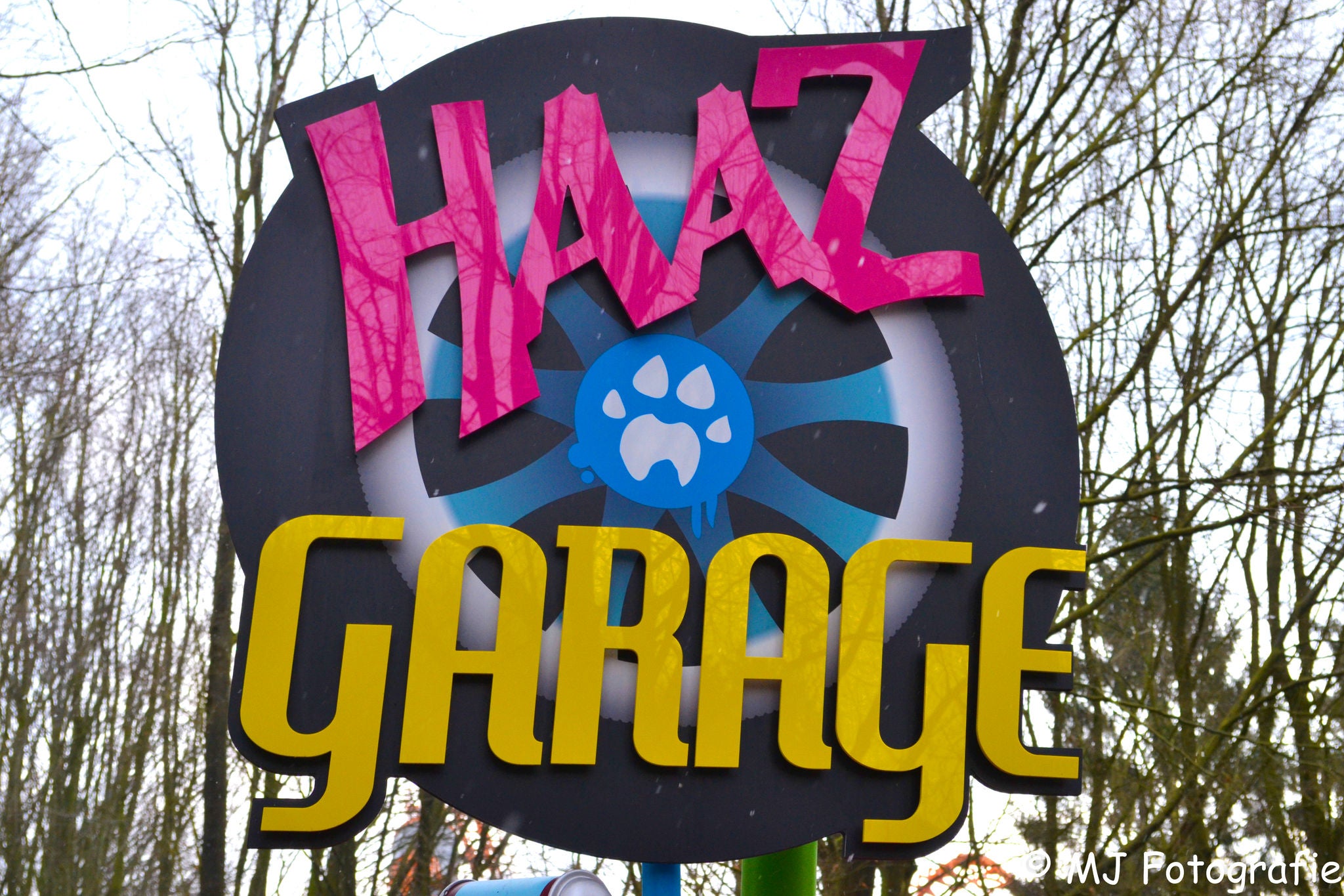 Het uithangbord van Haaz'Garage