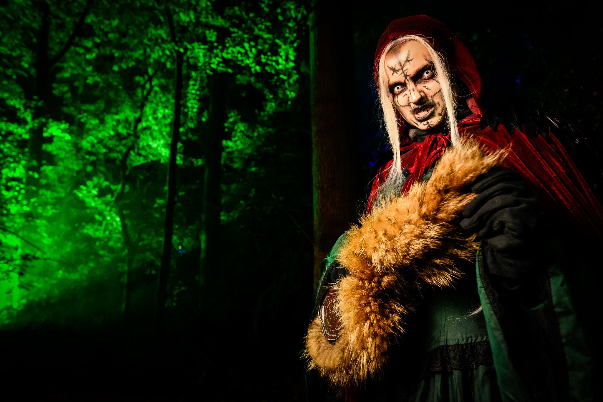 Ontdek alle Walkthroughs tijdens Halloween Fright Nights.