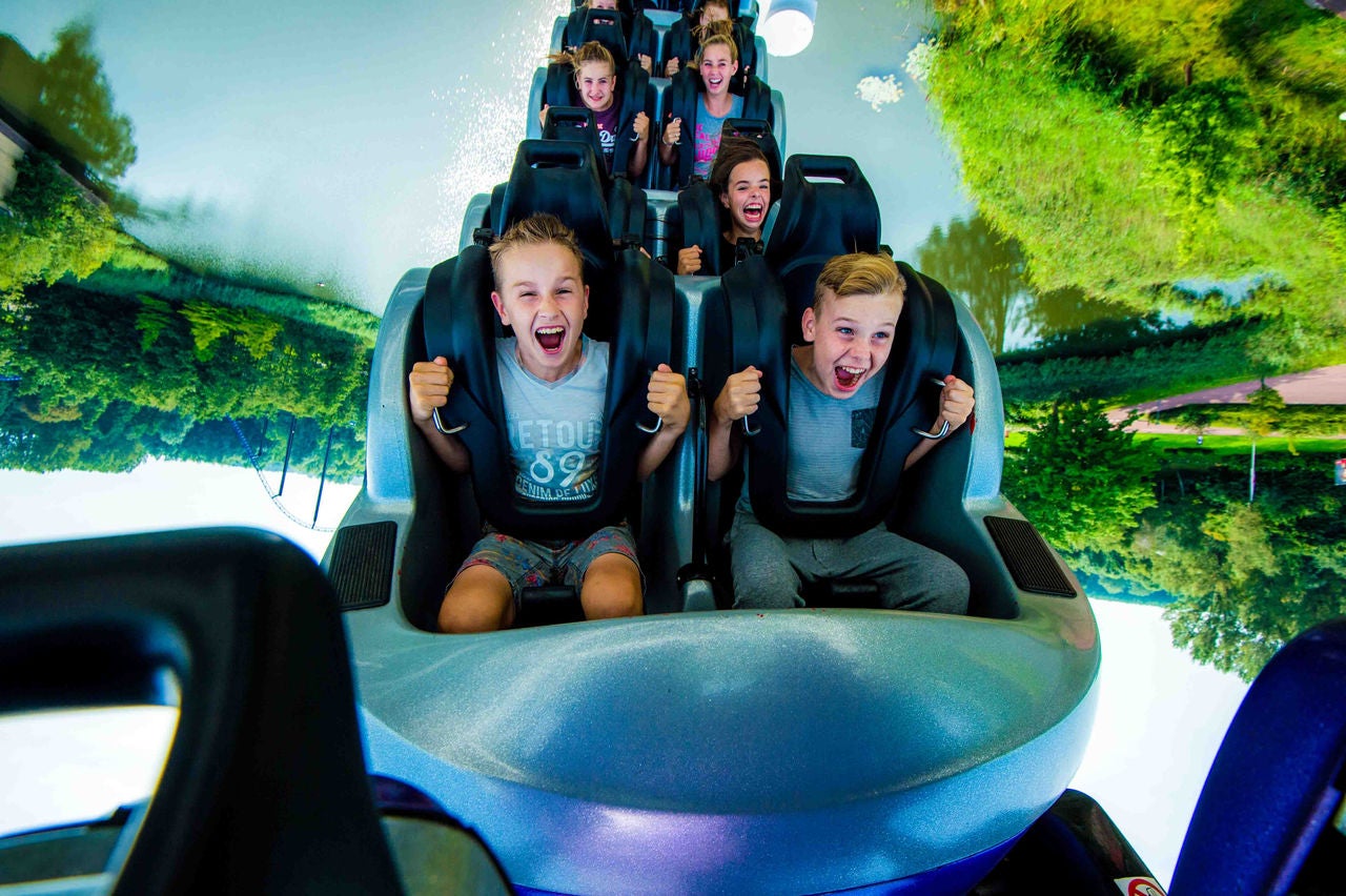 Lass dich mit deinen Freunden in Xpress: Platform 13 bei Walibi Holland ablichten.