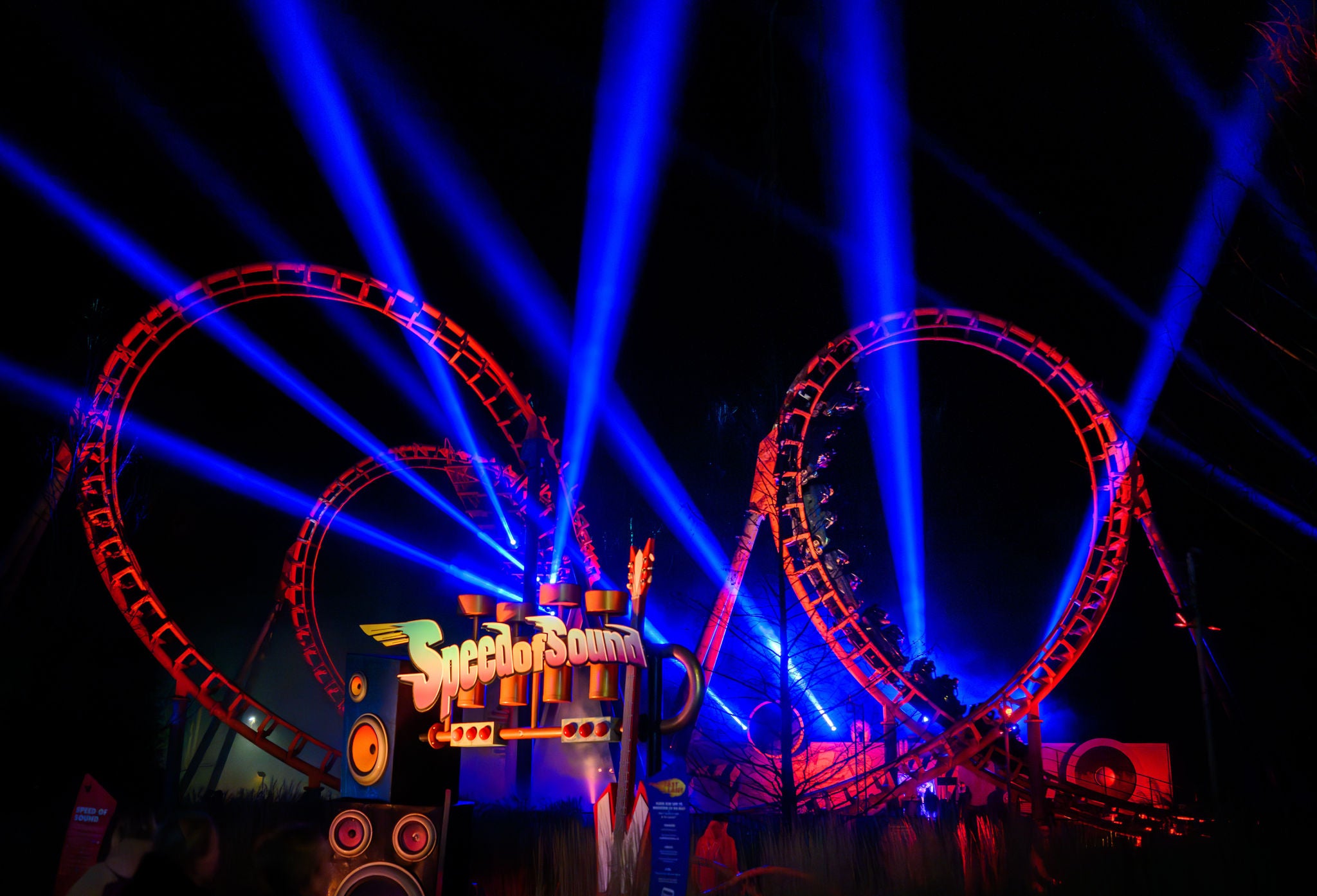 Rides with Lights tijdens jullie kerstborrel.