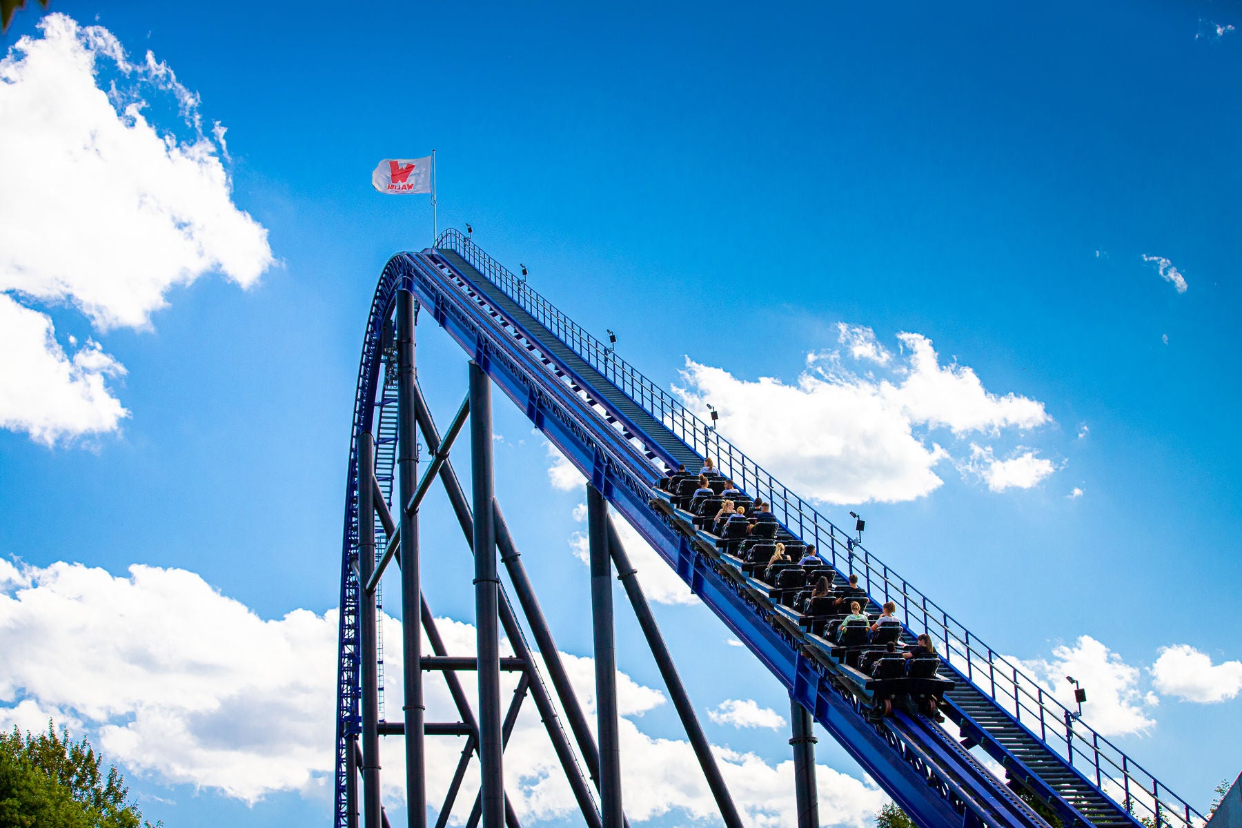 The lift hill of Goliath in Walibi Holland.