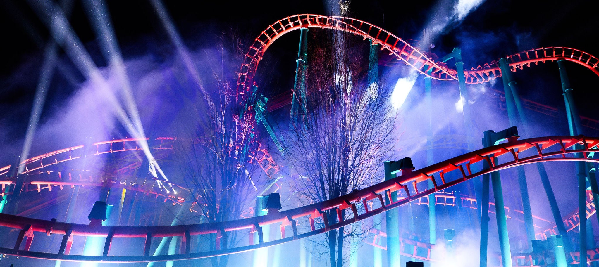 Spectacular rides in twinkling lights.