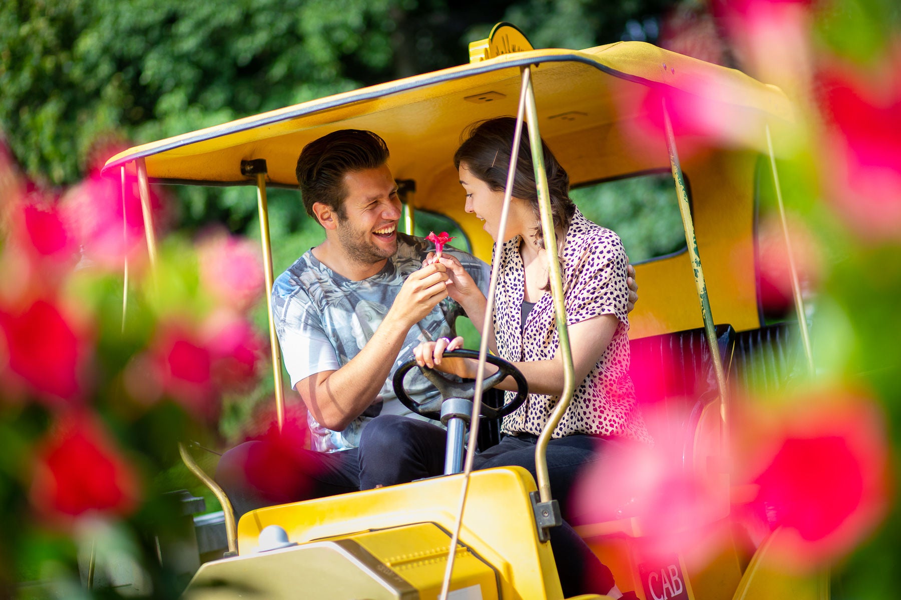 Samen met je gezin een rondje rijden in de oldtimers van Le Tour des Jardins.