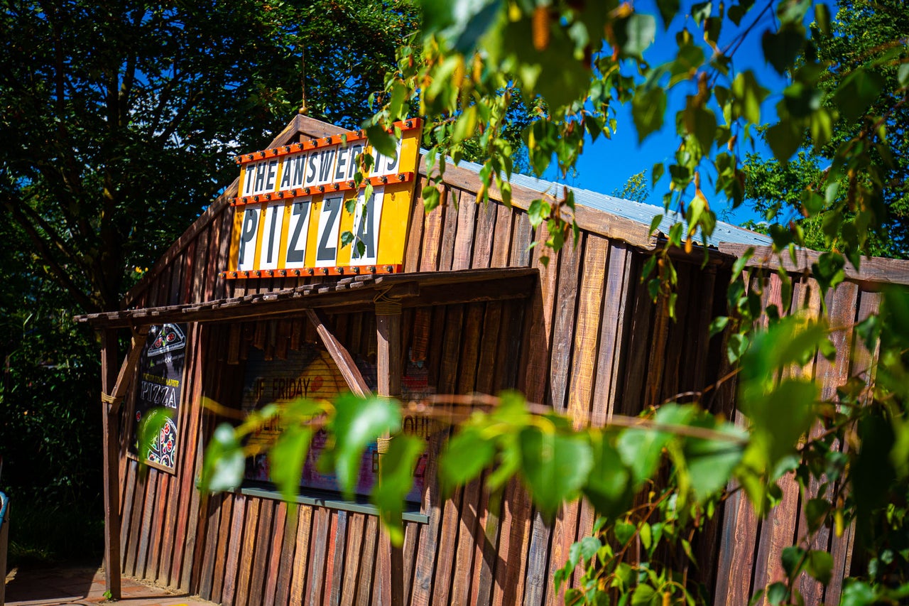The Answer is Food - Walibi Holland