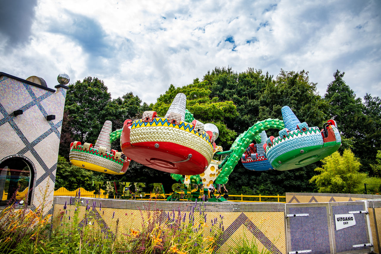 Los Sombreros: polyp in Mexican theme - Walibi Holland